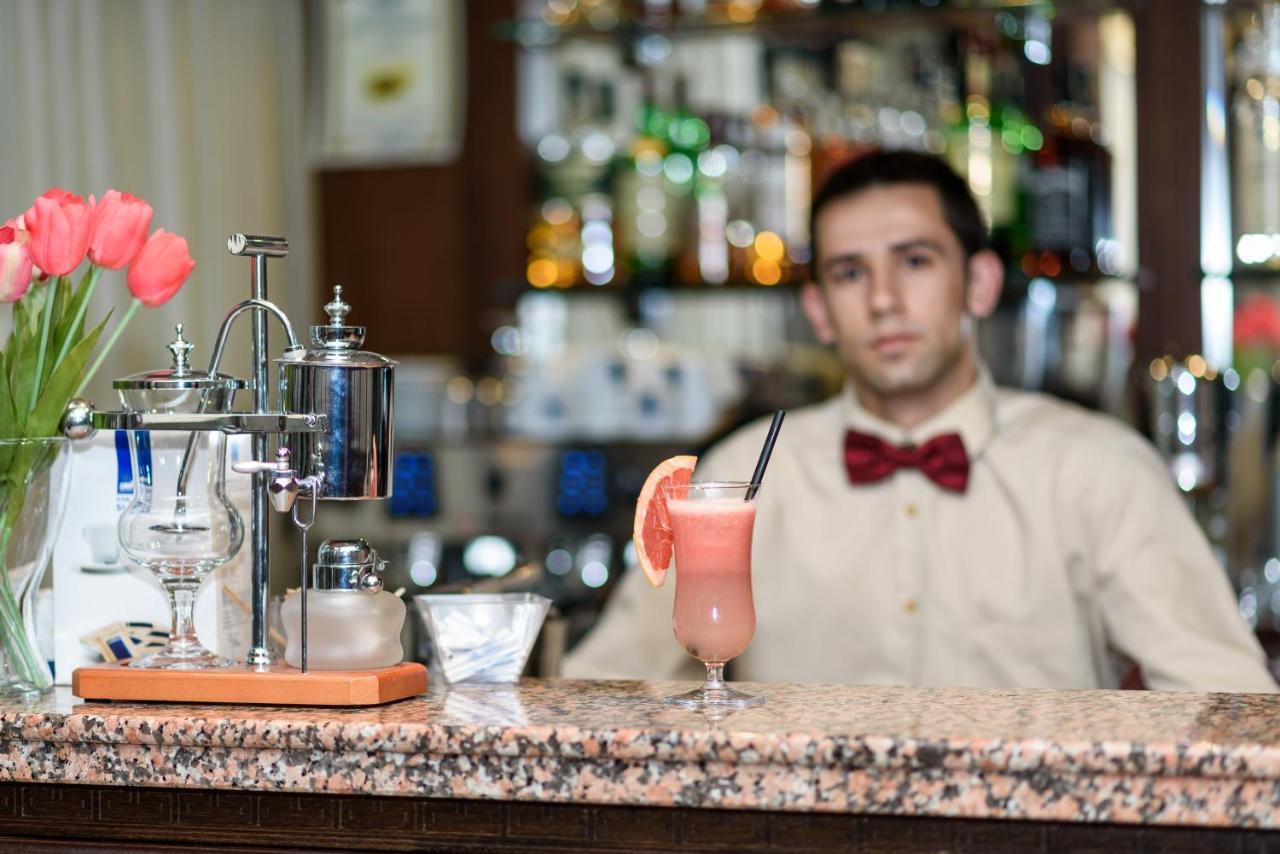 Spa Hotel Medicus ヴァルシェツ エクステリア 写真