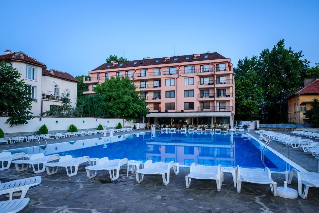 Spa Hotel Medicus ヴァルシェツ エクステリア 写真