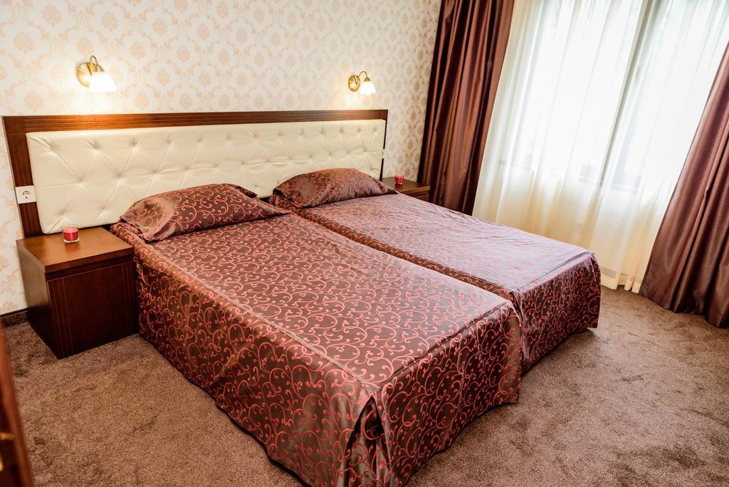 Spa Hotel Medicus ヴァルシェツ エクステリア 写真