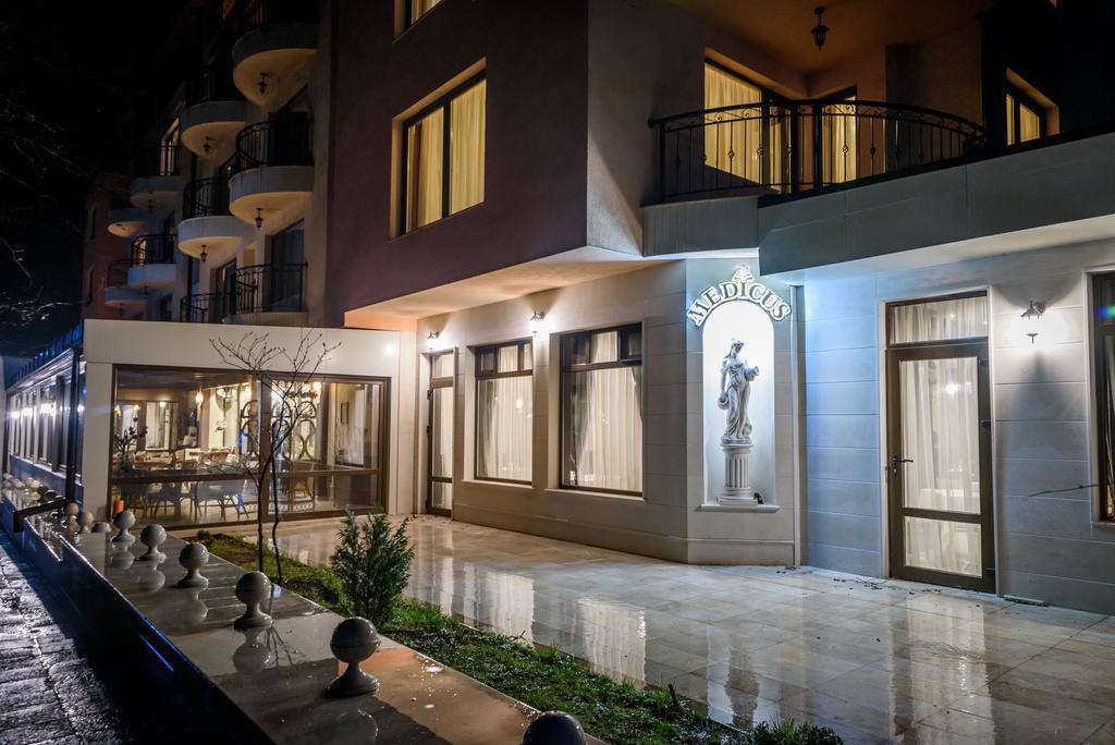 Spa Hotel Medicus ヴァルシェツ エクステリア 写真